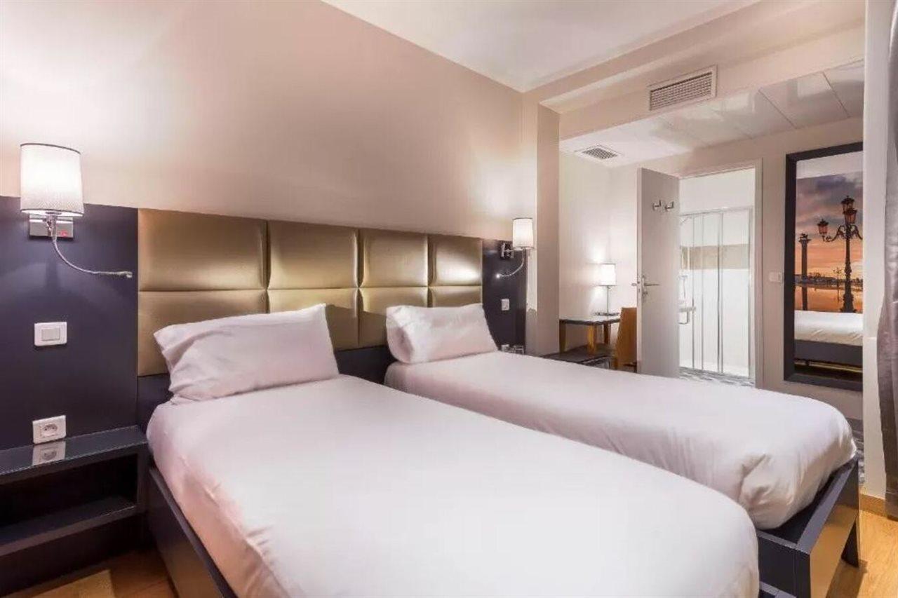 Hotel Jenner Paris Luaran gambar