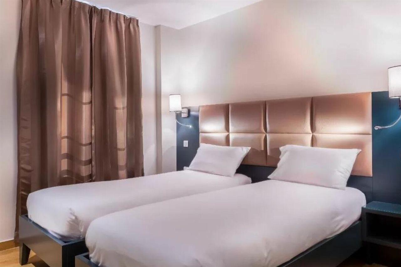 Hotel Jenner Paris Luaran gambar