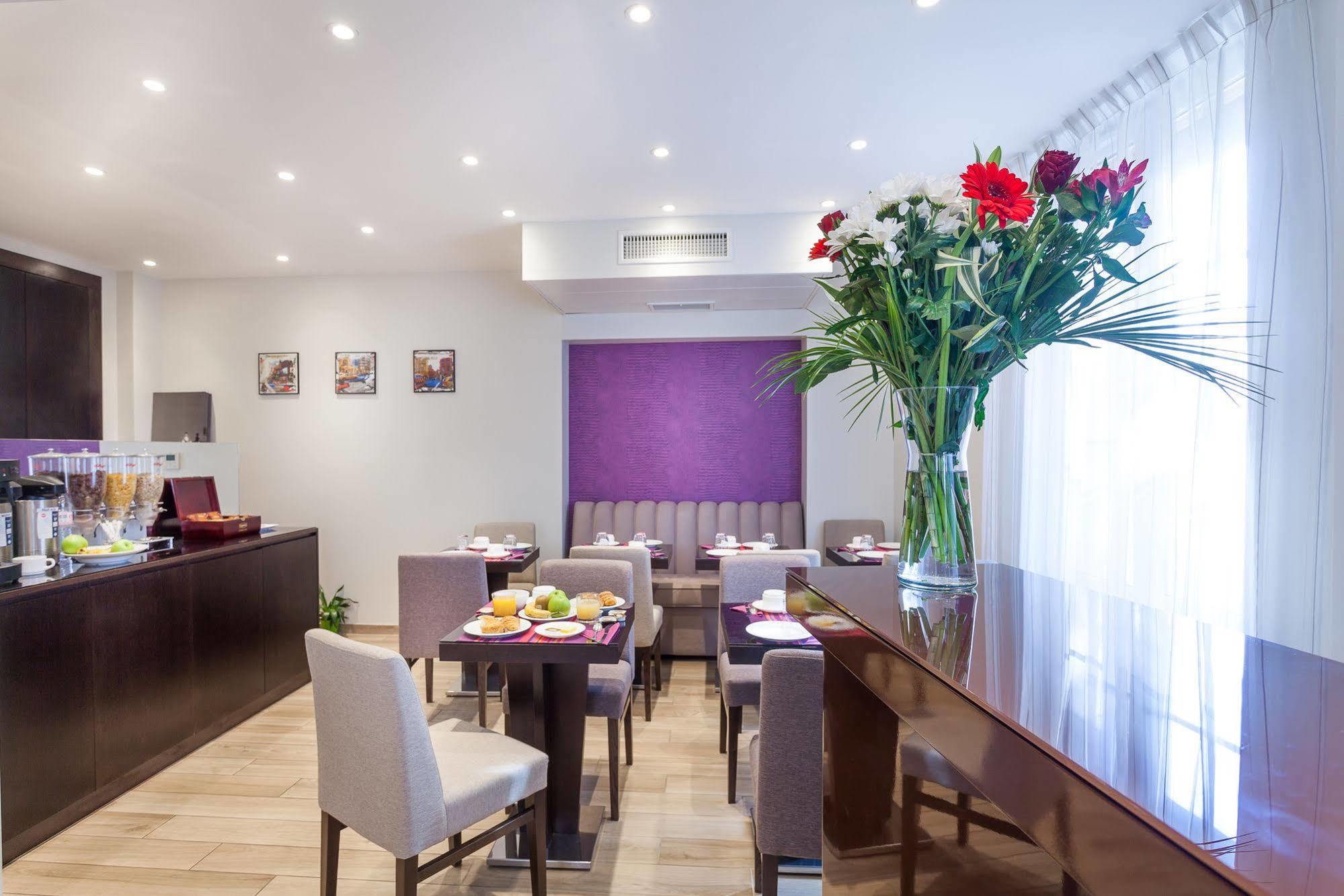 Hotel Jenner Paris Luaran gambar